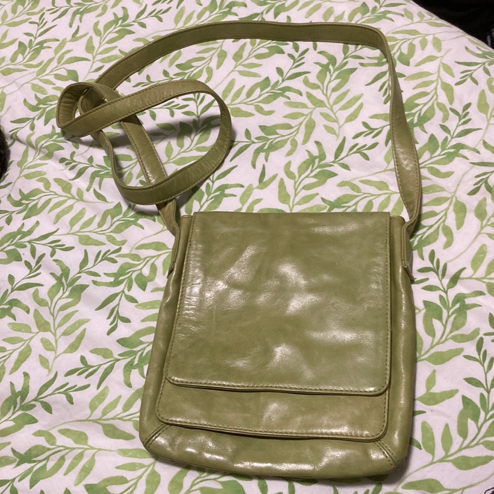 EUC green leather HOBO crossbody bag like new condition!